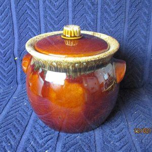 Vintage Hull Pottery Brown Drip Bean Pot With Lid  2-Quart, Oven Proof, Made USA
